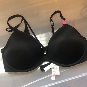 NWT victoria secret bra 36c